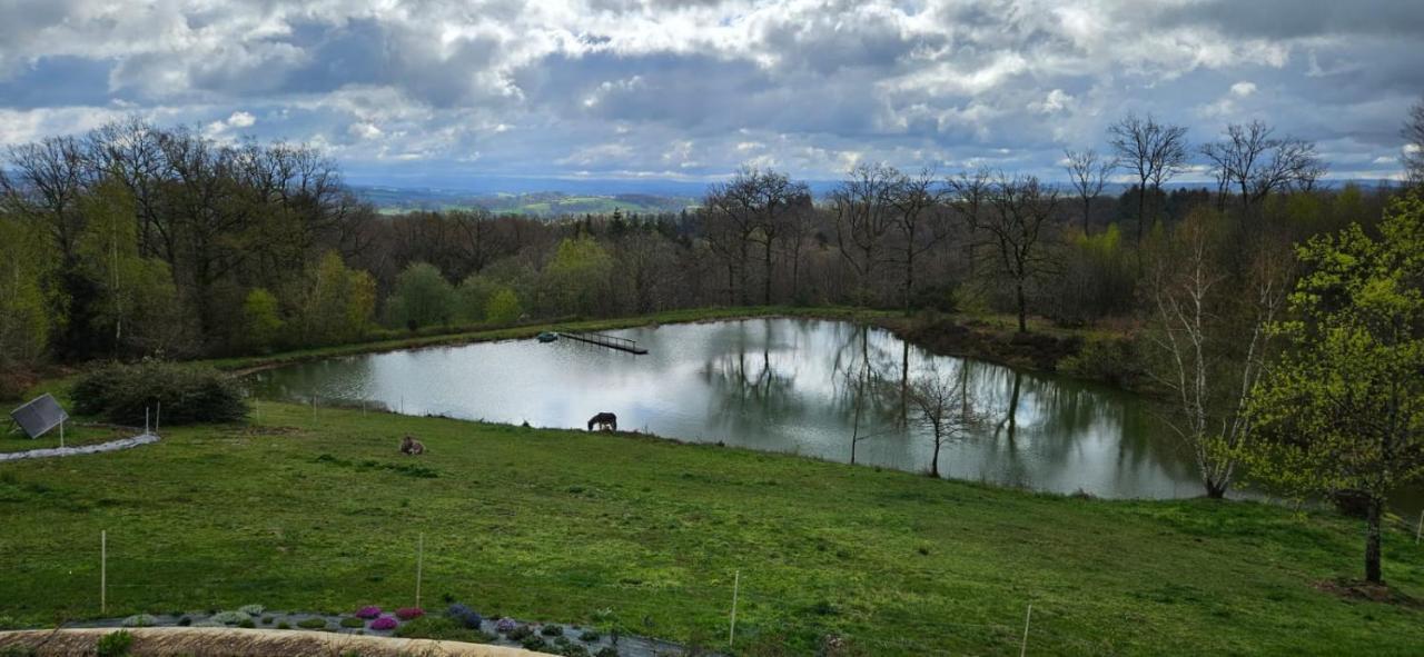 فندق Les Bois De Saint Auvent La Geneytouse المظهر الخارجي الصورة